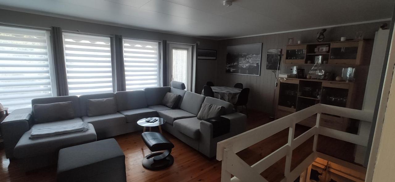 Sleeps 8 - 3 Bedrooms Kristiansand Kültér fotó