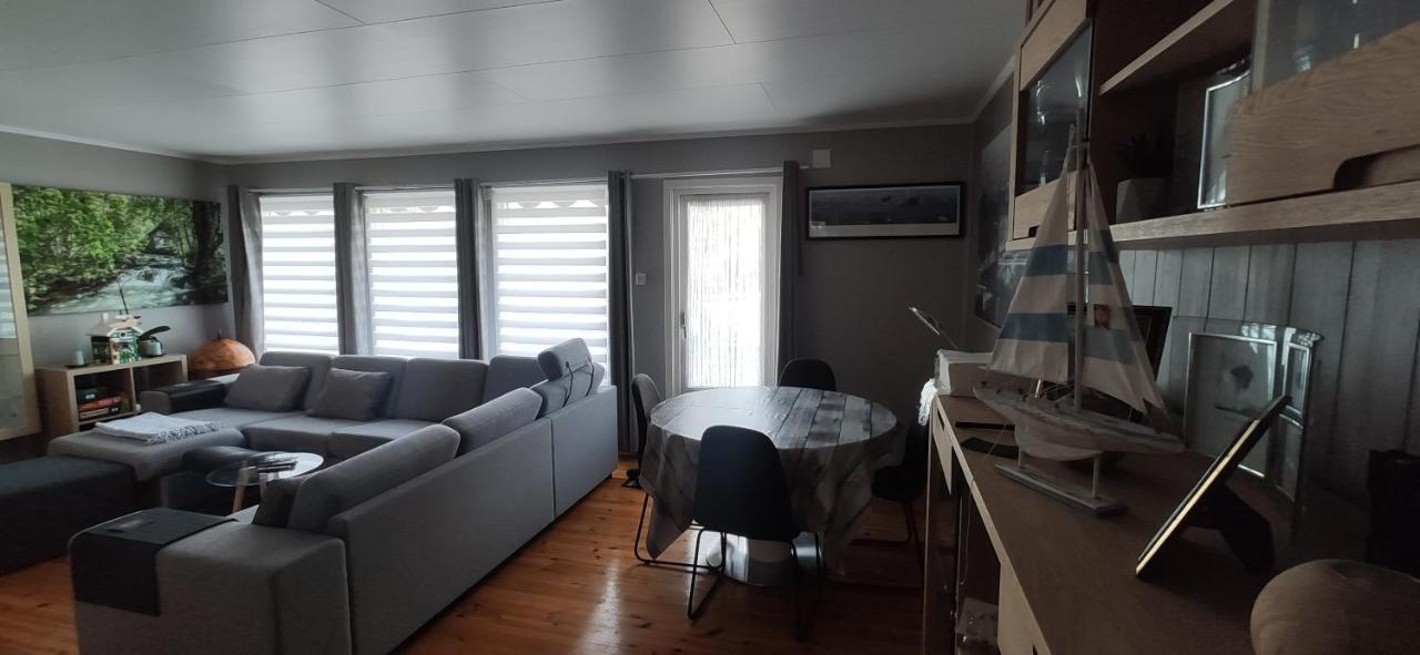Sleeps 8 - 3 Bedrooms Kristiansand Kültér fotó
